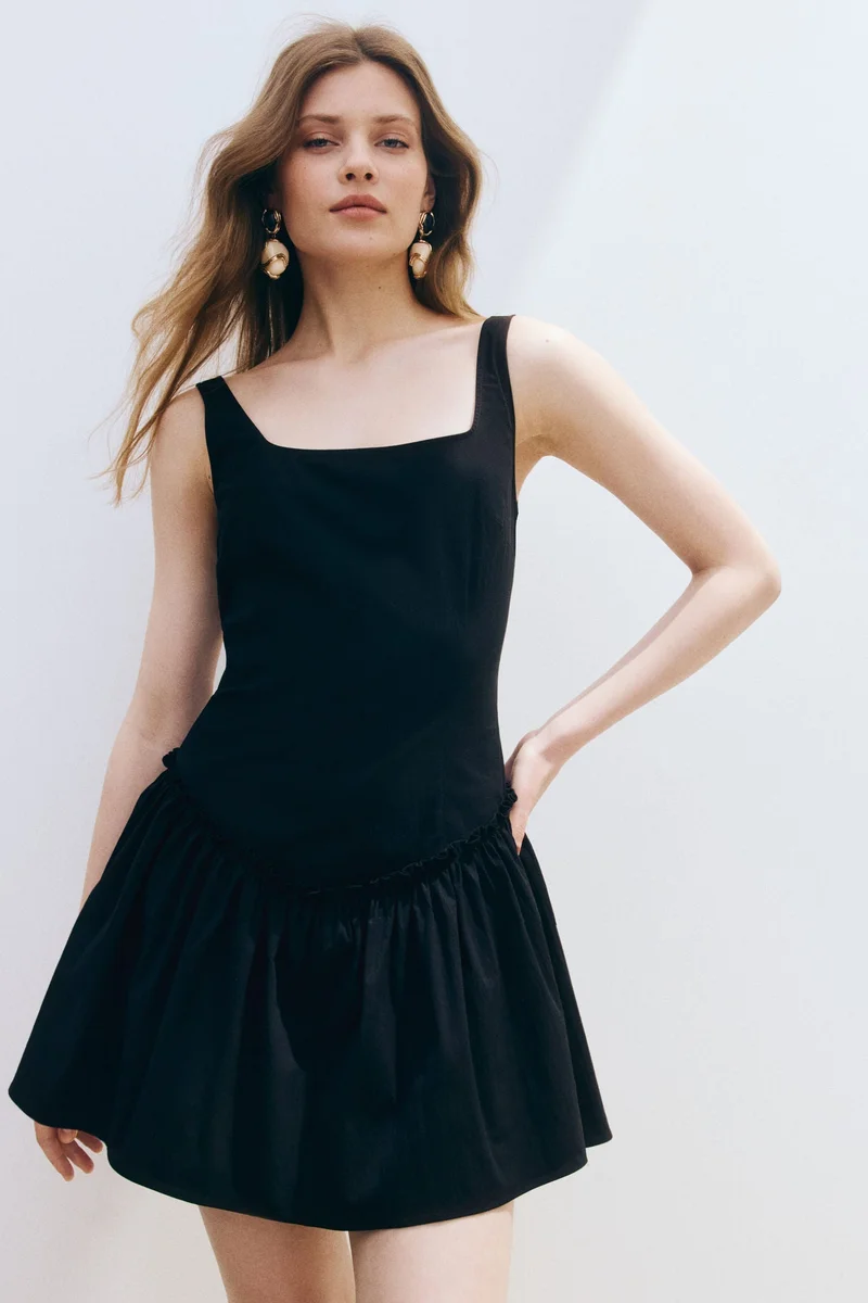 Flared-skirt crêpe dress