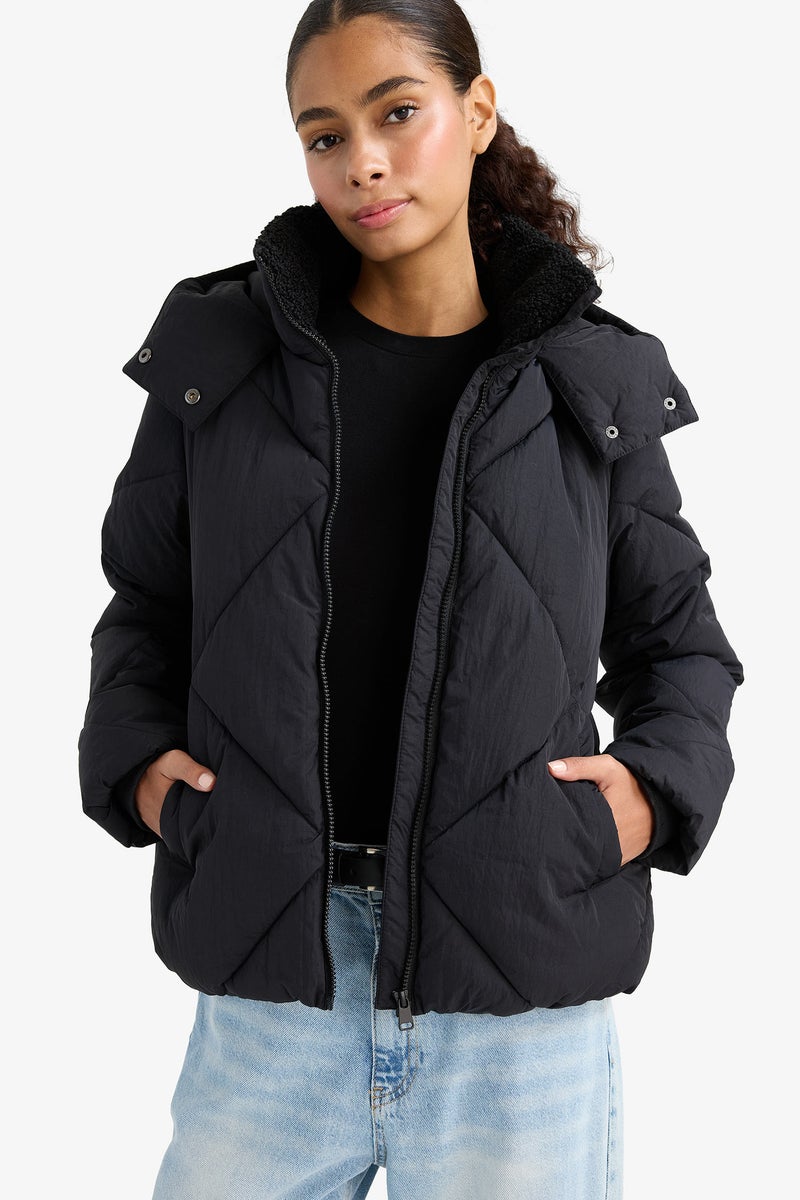 DeFacto Black Woman Waterproof Standard Fit Faux Fur Lined Puffer Jacket Casual - Image 3