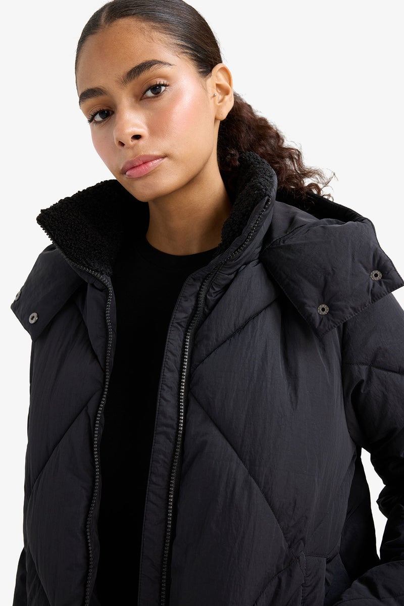 DeFacto Black Woman Waterproof Standard Fit Faux Fur Lined Puffer Jacket Casual - Image 4