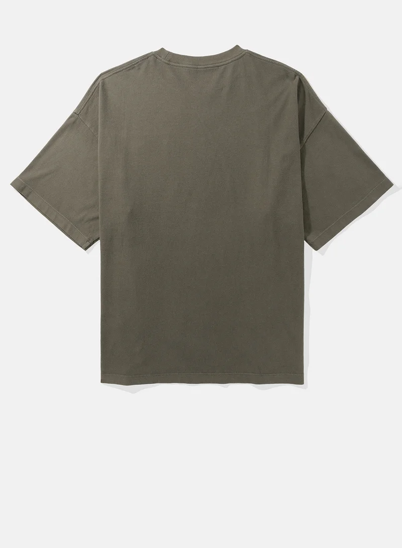 American Eagle Oversized Pocket Crew Neck T-Shirt