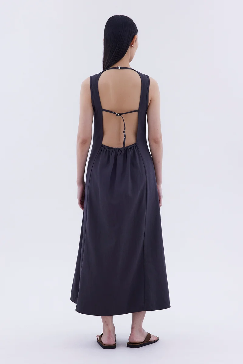Jeroe Open-Back Dress