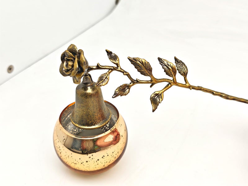 GAKA Vintage Gold Candle Snuffer Accessory for Putting Out Extinguish Candle Wicks Flame - Image 5