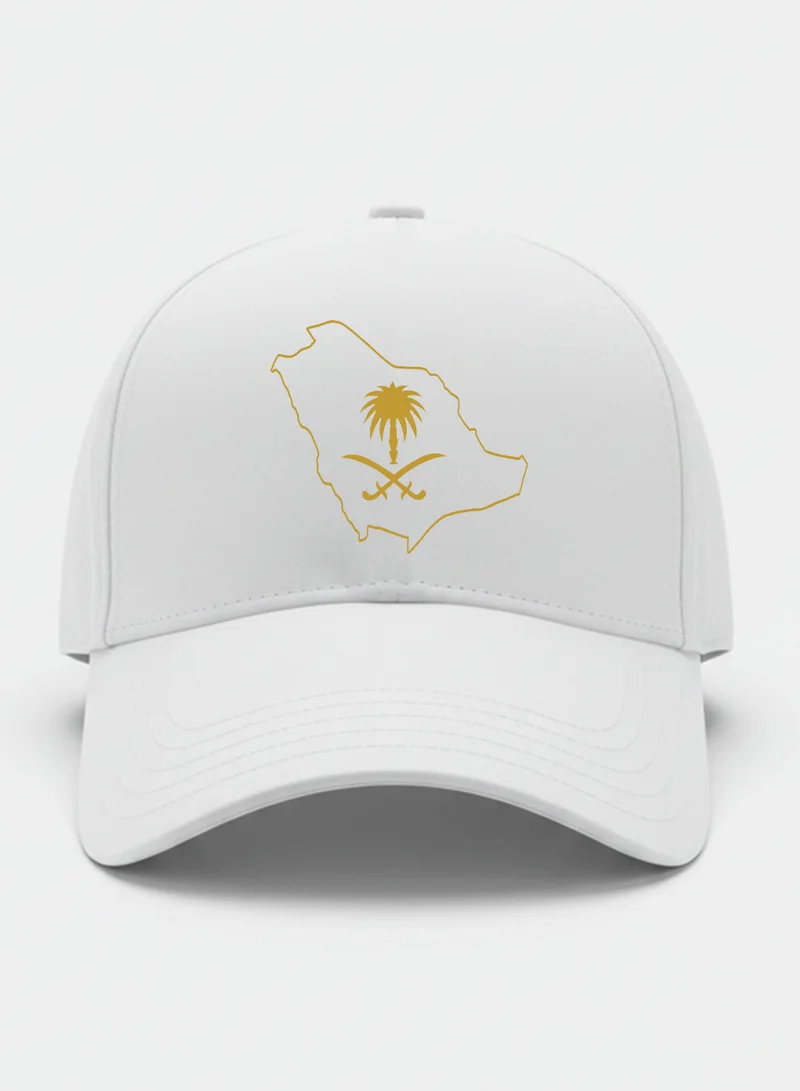 لوحة كاب مصنوع من القطن بتصميم خريطة المملكة لمناسبة اليوم الوطني السعودي وللتعبير عن حب الوطن في كل وقت