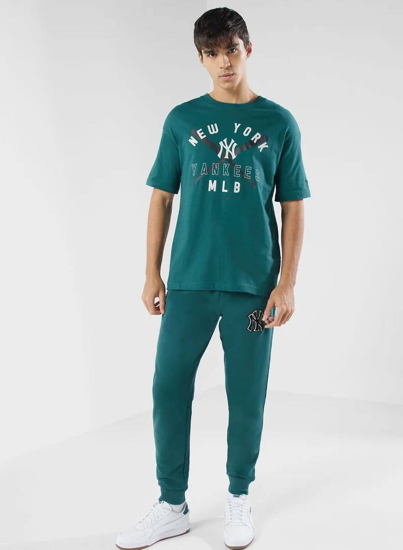 Fanatics  New York Yankees T-Shirt for Men | Best Price UAE