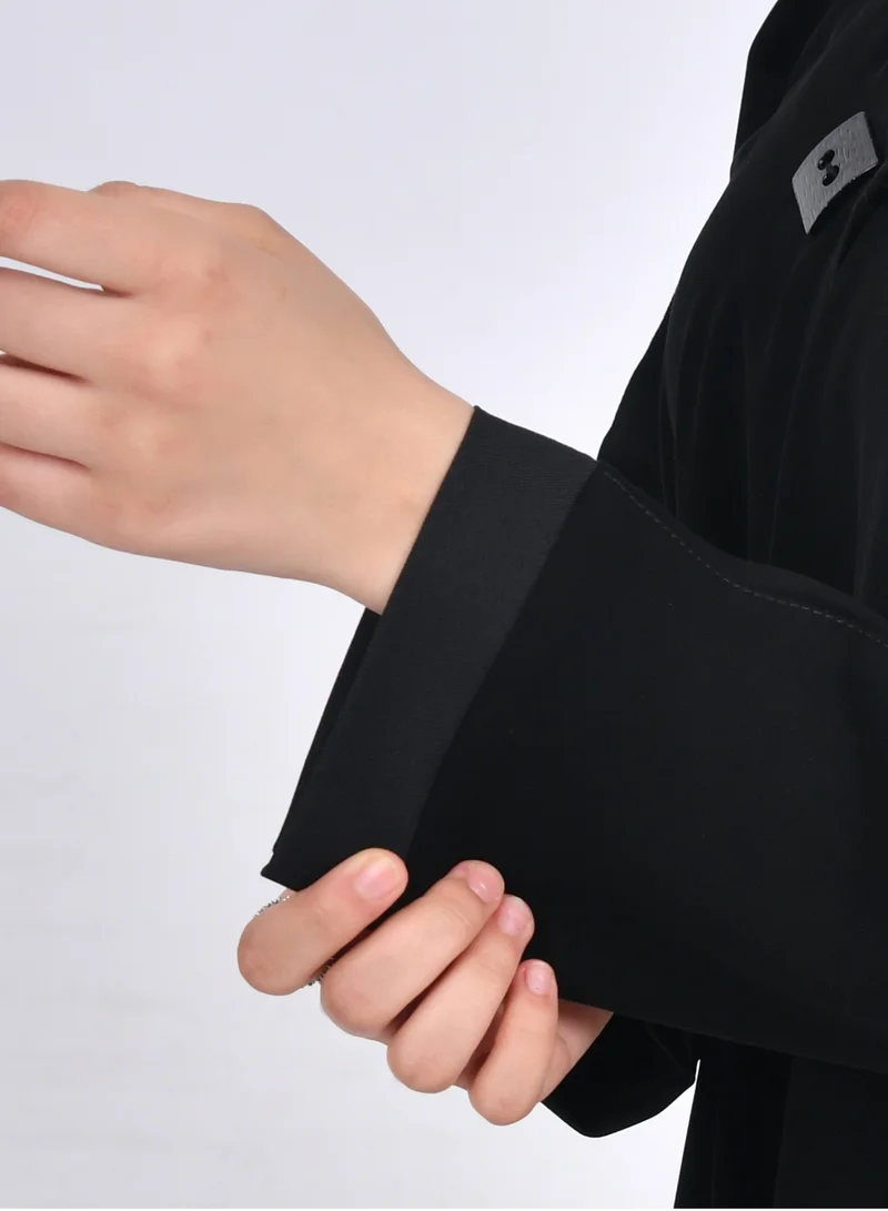عبايات حوراء عبايه بناتيه لف سوداء بفستان متصل وزر اغلاق