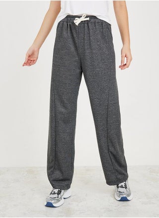 Relaxed Fit Jogger with Tie Detail - pzsku/Z3CA63460E14B3820F986Z/45/_/1710080127/c697d2ea-b238-487b-bd80-768920a41353