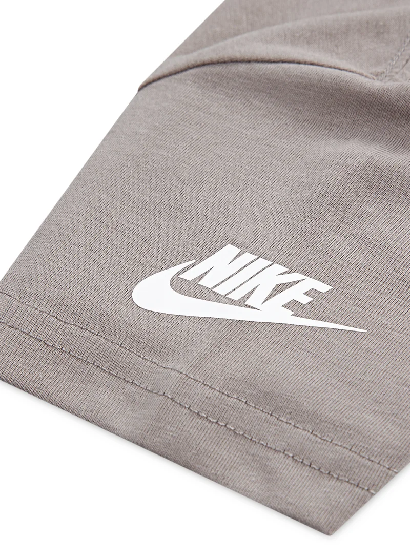Nike Kids Brandmark Swoosh T-Shirt