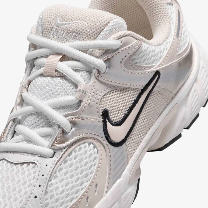 Nike Kids' V5 RNR Shoes