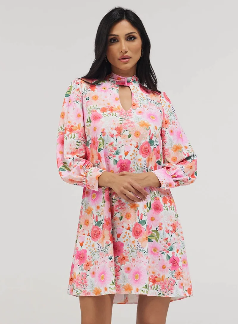 زجزاج فستان فضفاض مطبوع بياقة على شكل حرف