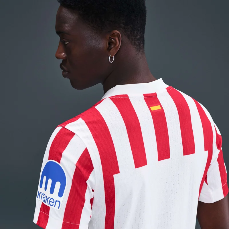 Nike Men's Atlético Madrid 2025/26 Home Authentic Football Jersey