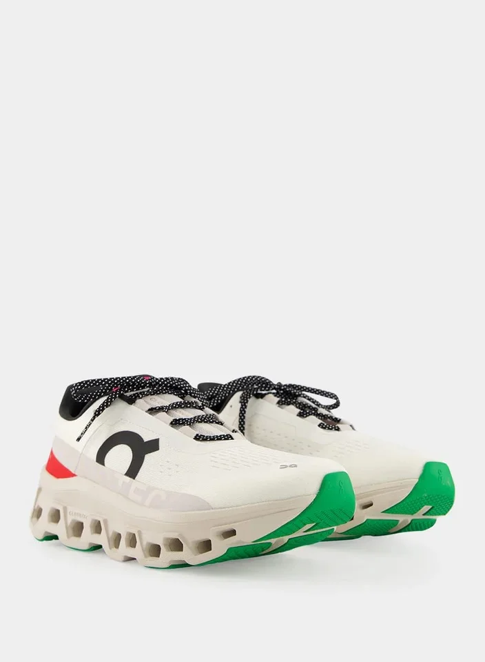 اون راننج كلاود مونستر