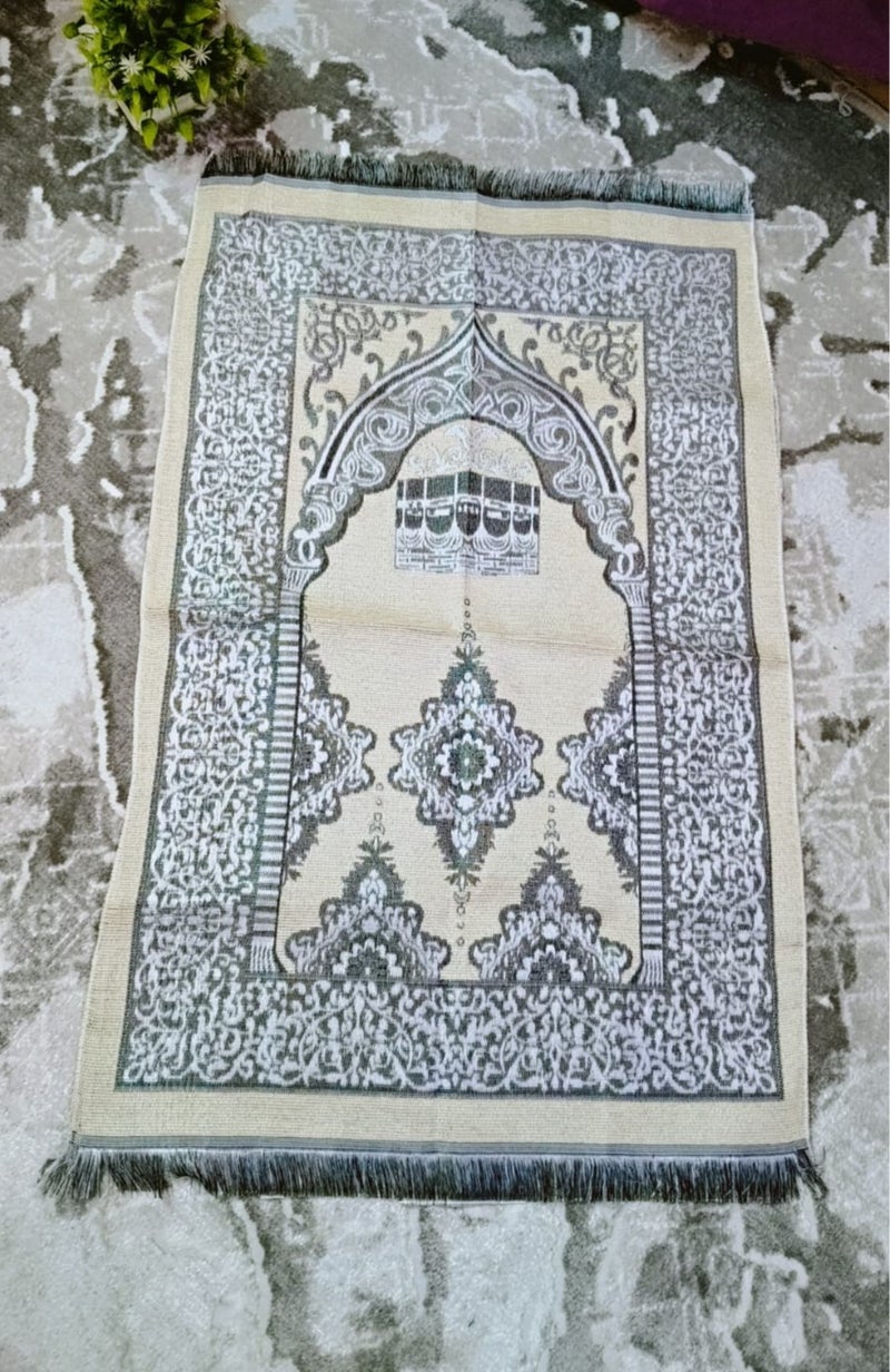 Luxury prayer rug with elegant Islamic design - a distinctive spiritual touch in multiple shapes and colors - Image 2