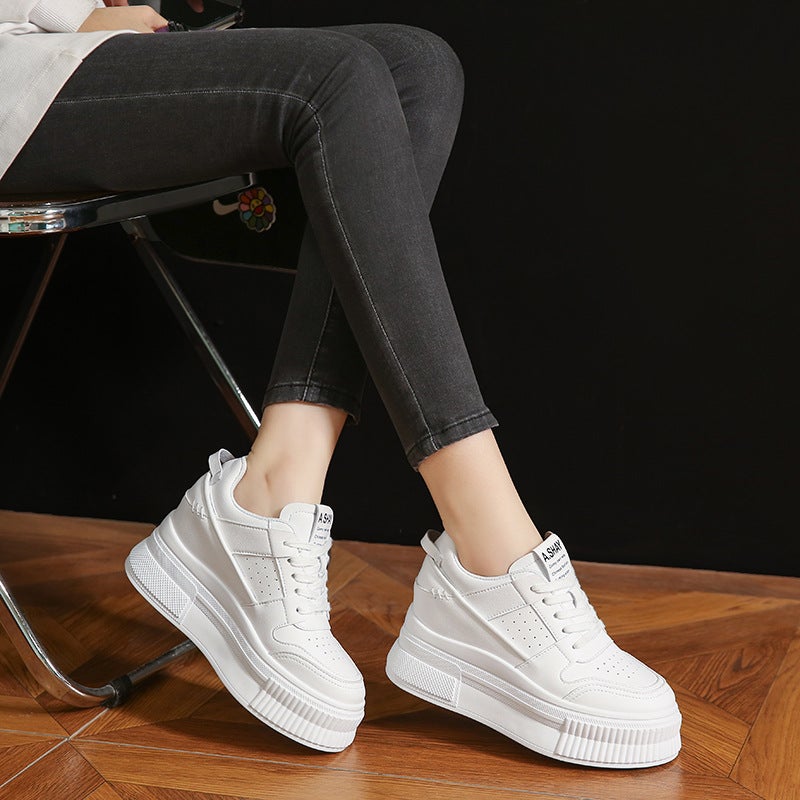 2024 New Style Fashionable Height-Increasing White Shoes Thick-Soled Platform Internet Celebrity Easiest For Match Sports And Casual Sneakers For Women - Image 3
