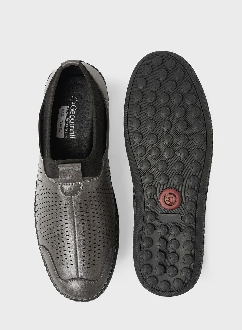 Geoomnii Casual Slip Ons Loafers