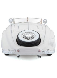 Maisto Tobar 1:18 Die-Cast 1936 Mercedes-Benz 500K Typ Specialroadster by Maisto  - Image 3