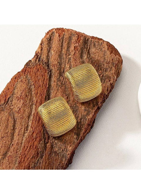 Innovative design combining earrings and necklace elements in one distinctive piece