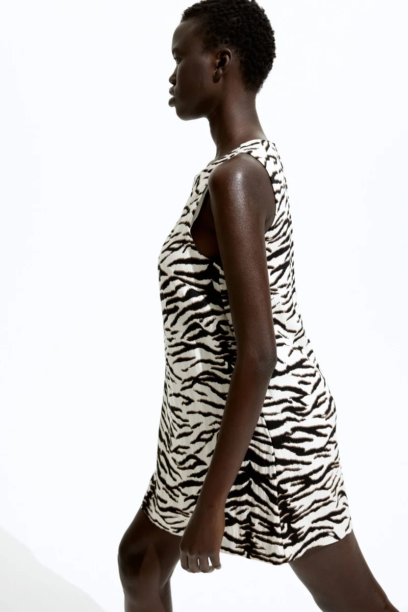 اتش اند ام Shift dress