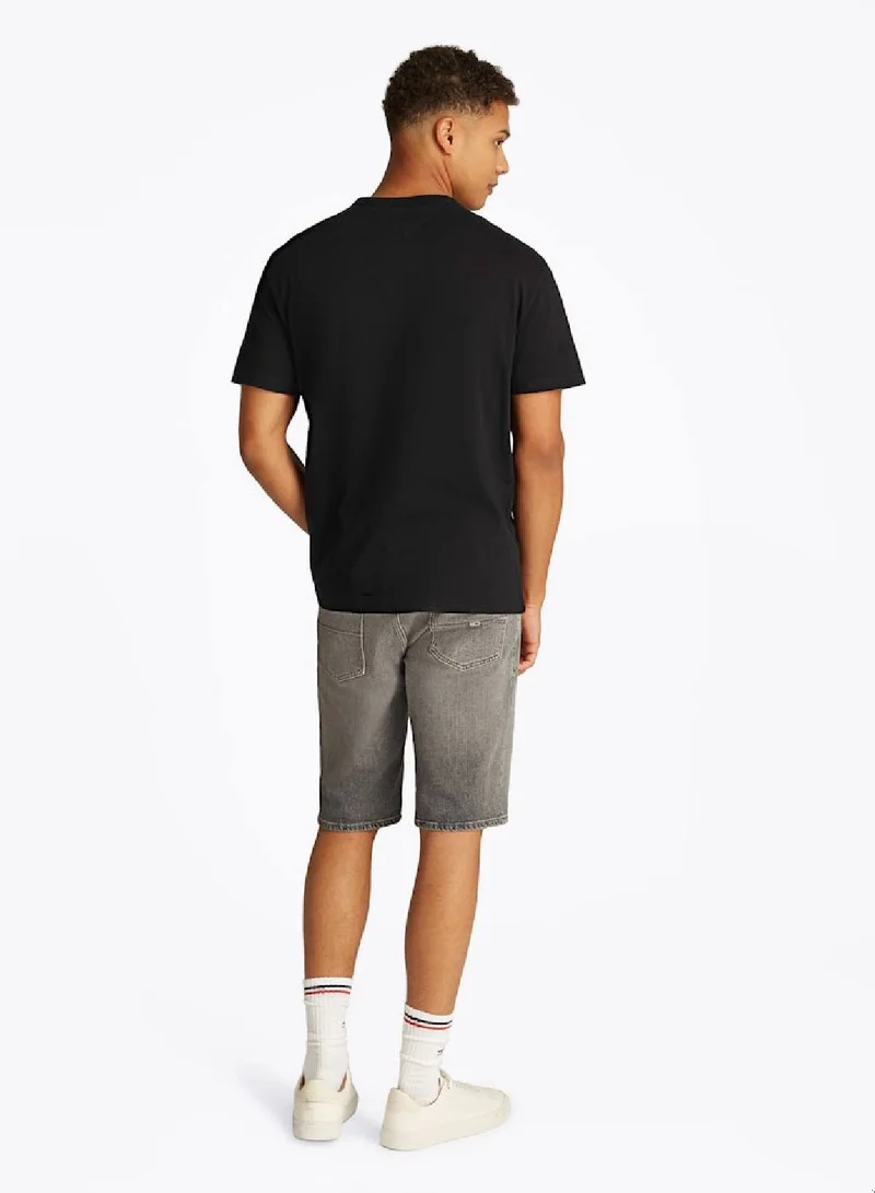 TOMMY JEANS Regular Fit Short Sleeve T-Shirt