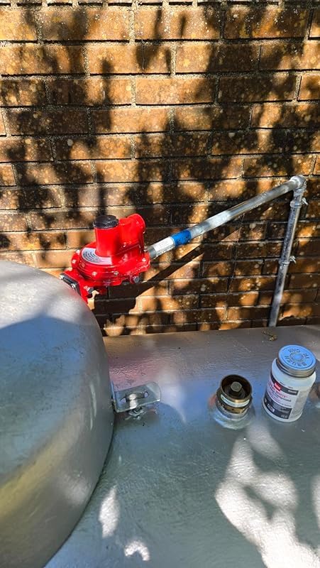 Roastove LPGas Equipment R622HDGJ 1st Stage Regulator 812 psig Spring 34 x 34 NPT - Image 3