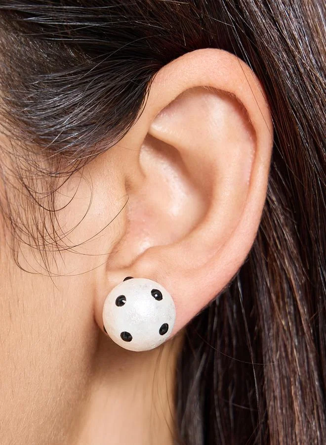 ستايلي White Pearl Dot Stud Earrings