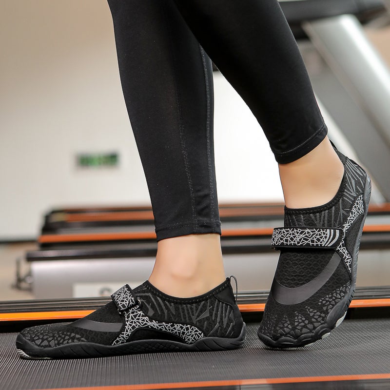 Cushioned Fitness Shoes for Yoga  Running CK212 Black 