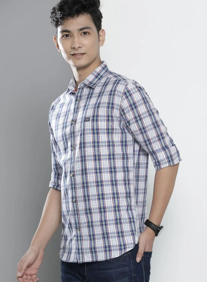 The Indian Garage Co Men Slim Fit Checkered Full Sleeves Spread Collar Casual Shirt