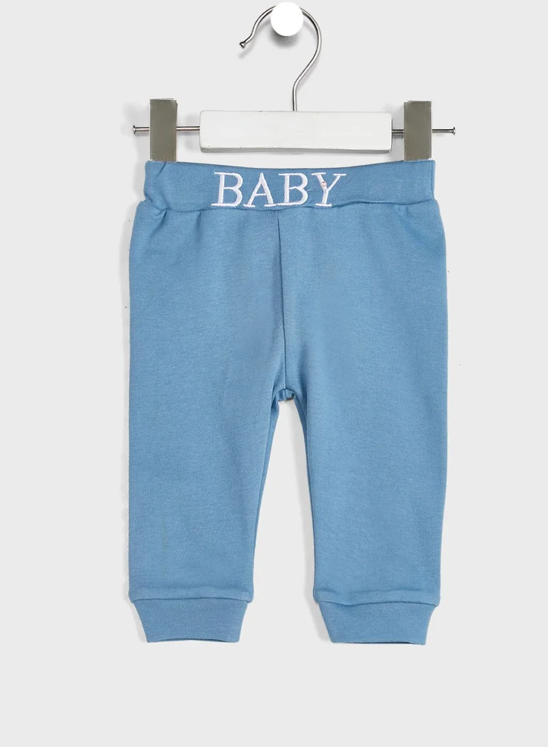 GUESS Infant Logo Bodysuit & Pants Set