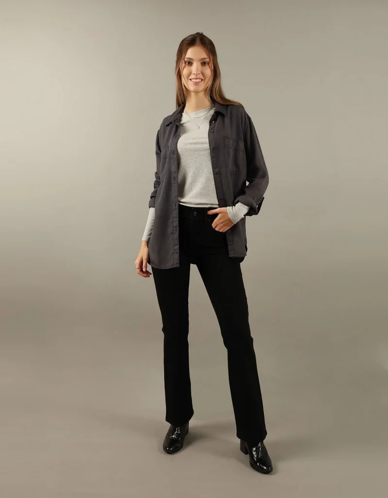 American Eagle AE Long-Sleeve Button-Up Shirt