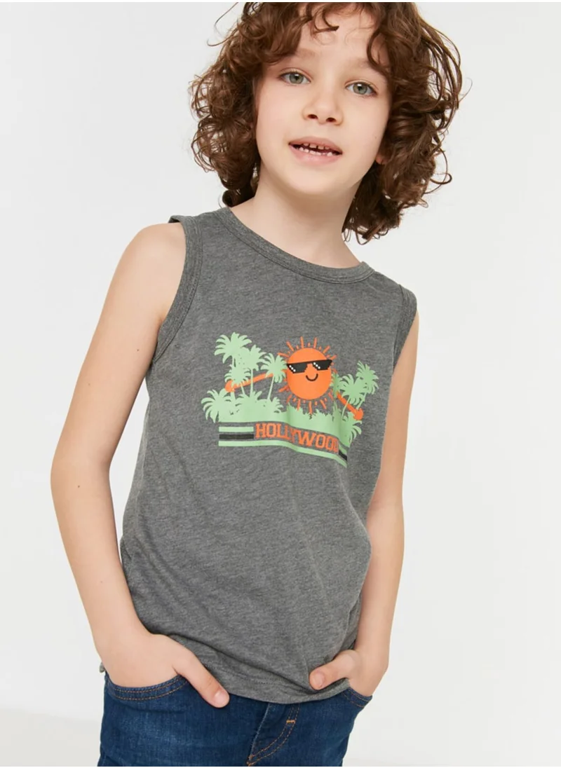 trendyol Kids Graphic Vest