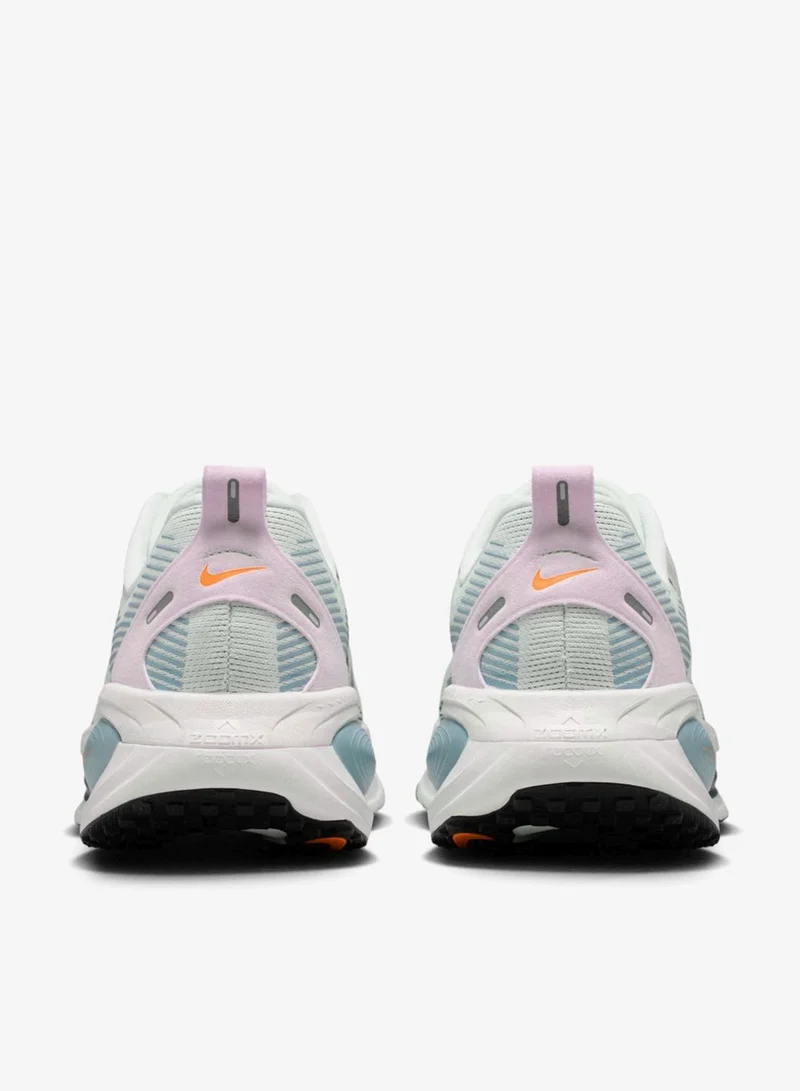 Nike White Men's Vomero 18 Road Running Shoes for Men | Best Price UAE