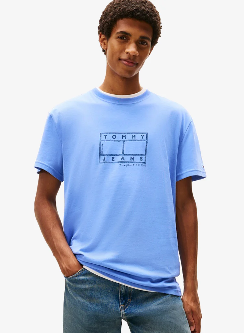 تومي جينز Regular Center Crew Neck T-Shirt