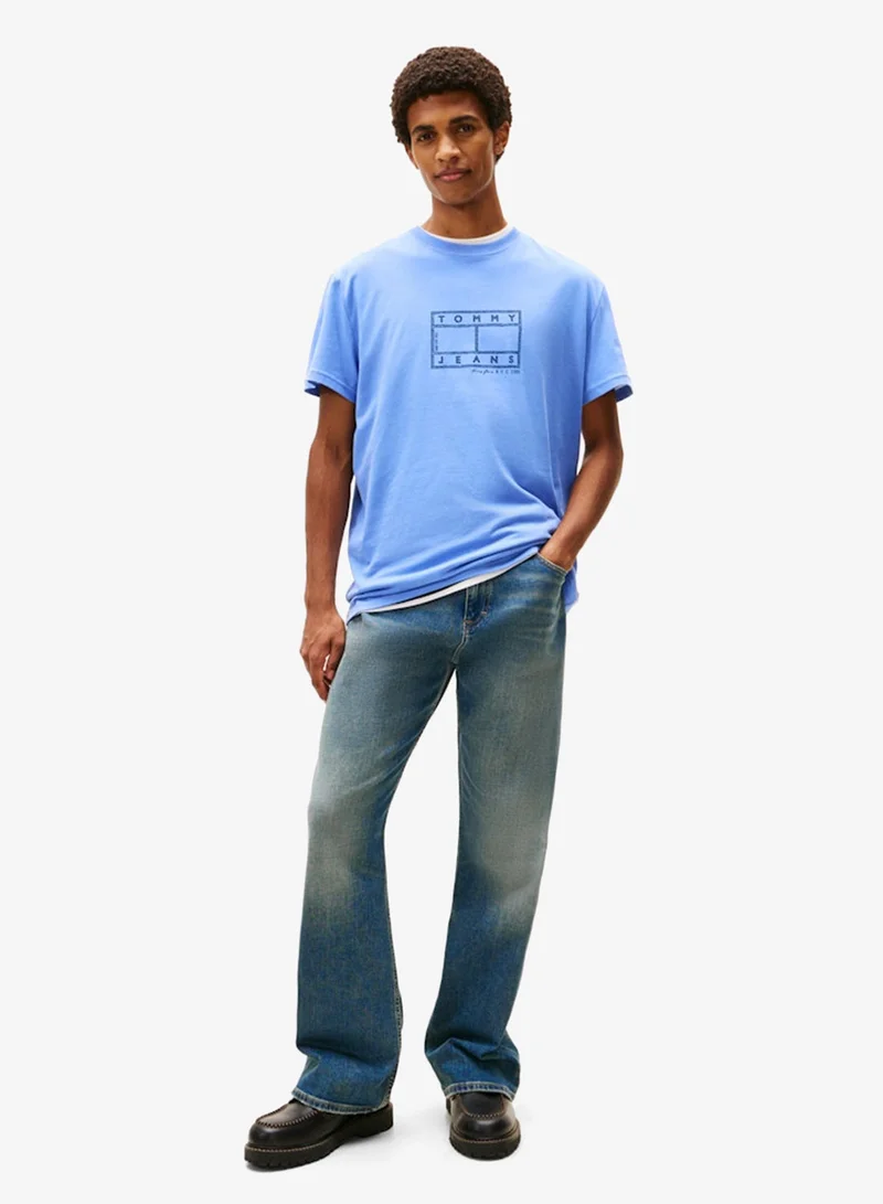 TOMMY JEANS  Regular Center Crew Neck T-Shirt for Men | Best Price UAE