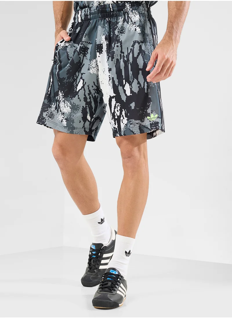اديداس اوريجينالز 9" Inseam Archive Aop Shorts
