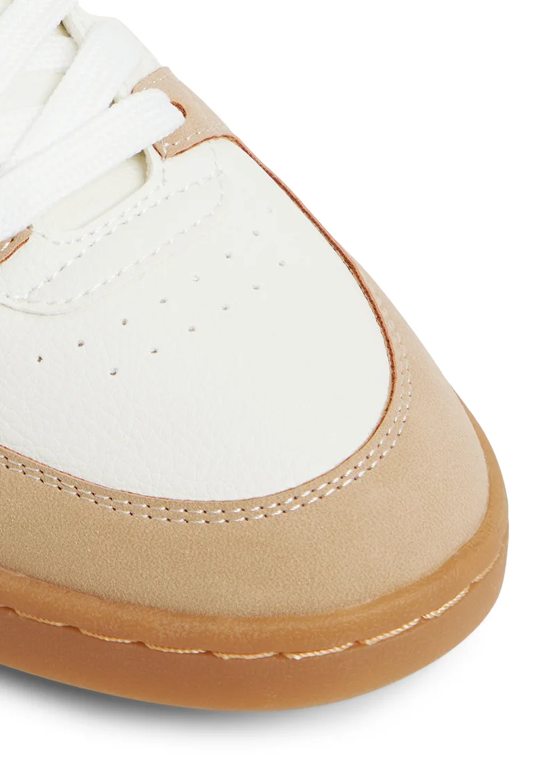 كول ات سبرنج Casual Low Top Sneakers