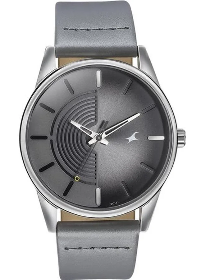 TITAN Men's Analog Display Watch With Grey Leather Strap - 3305SL02