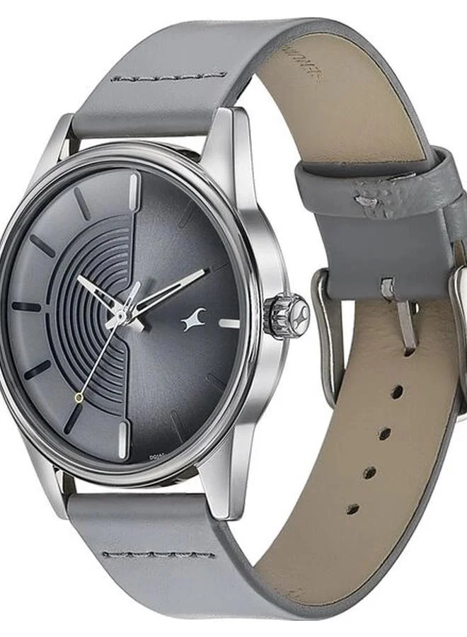 TITAN Men's Analog Display Watch With Grey Leather Strap - 3305SL02