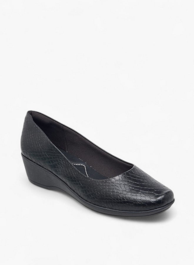 Piccadilly Women's Textured Slip-On Ballerina Shoes with Wedge Heels - Image 2