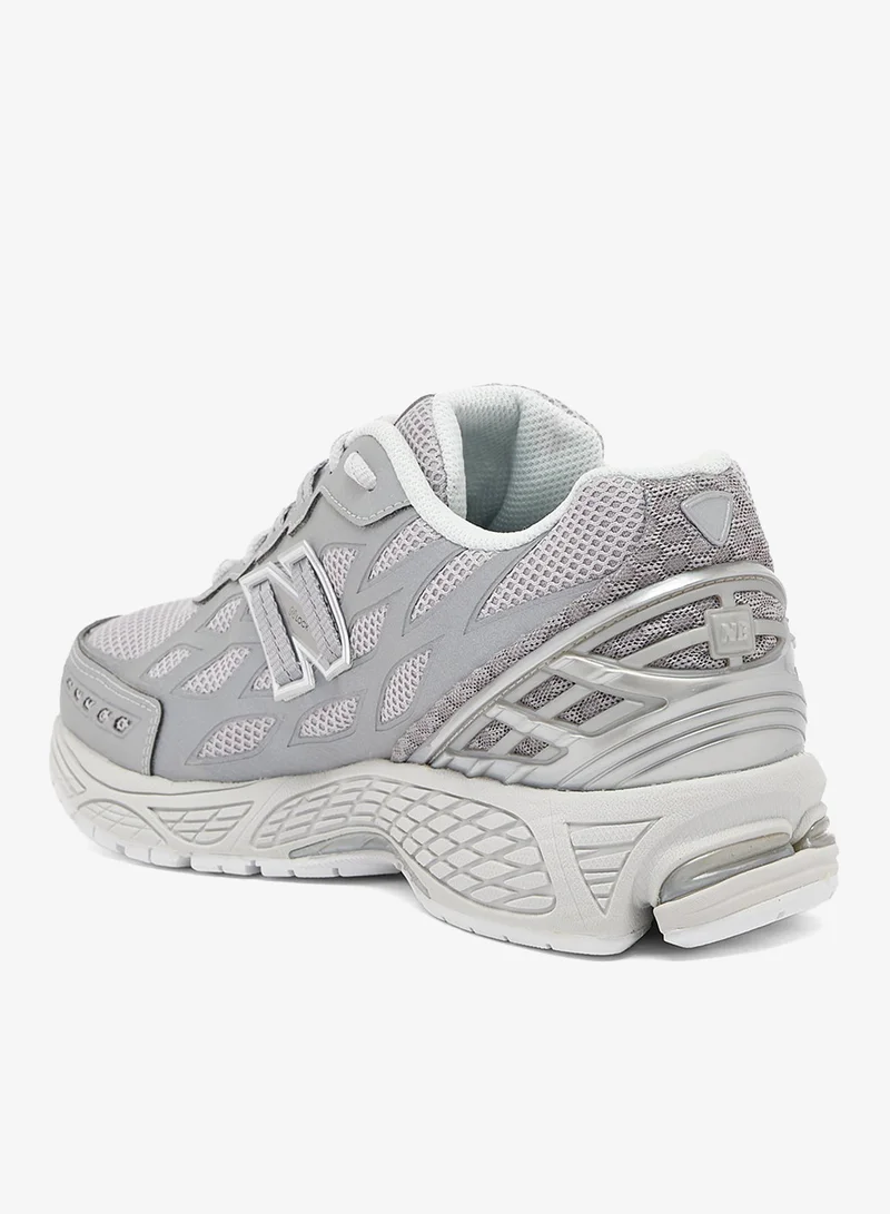 نيو بالانس سنيكرز 1906