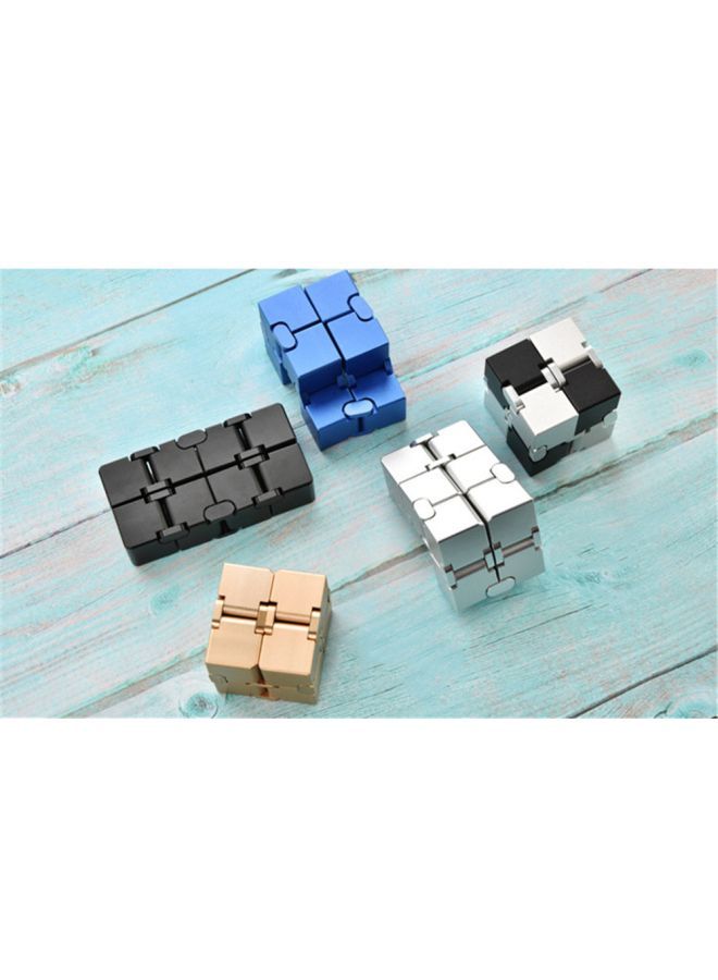NIBEMINENT Aluminum Alloy Infinite Rubik's Cube 4x4x4cm - Image 3