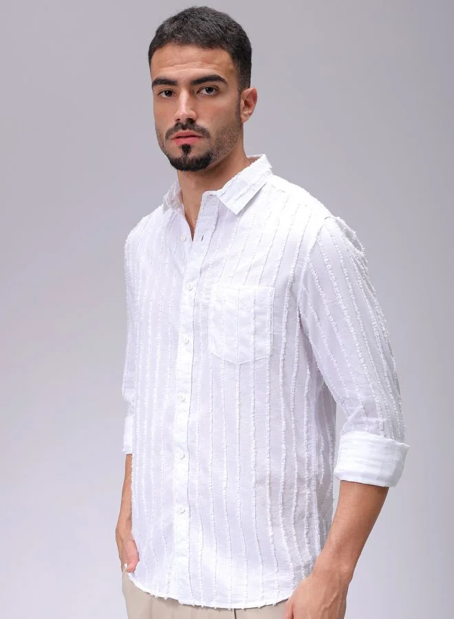 شركة المرآب الهندية Men Slim Fit Textured Solid Full Sleeves Cutaway Collar Casual Shirt