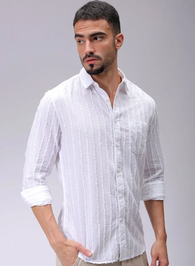 شركة المرآب الهندية Men Slim Fit Textured Solid Full Sleeves Cutaway Collar Casual Shirt