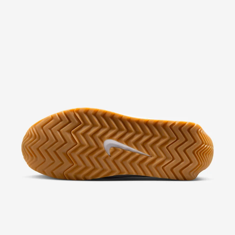 نايكي حذاء باسيفيك للنساء