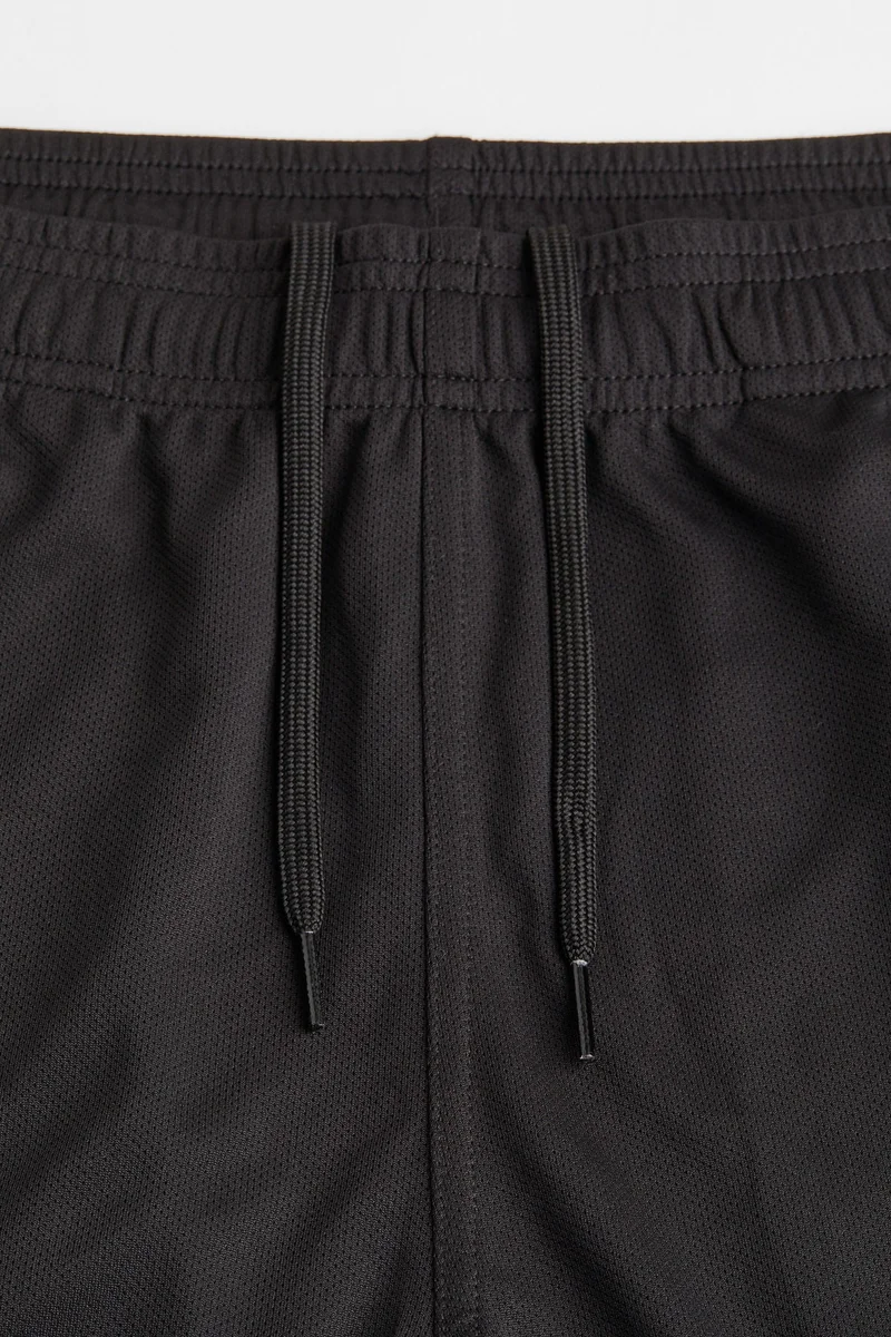 اتش اند ام Sports shorts