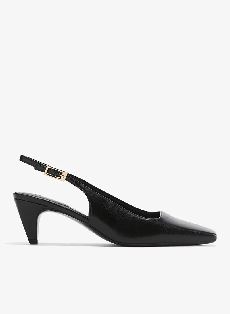 اتش اند ام حذاء بكعب عريض وبتصميم أمامي مربع ومفتوح من الخلف