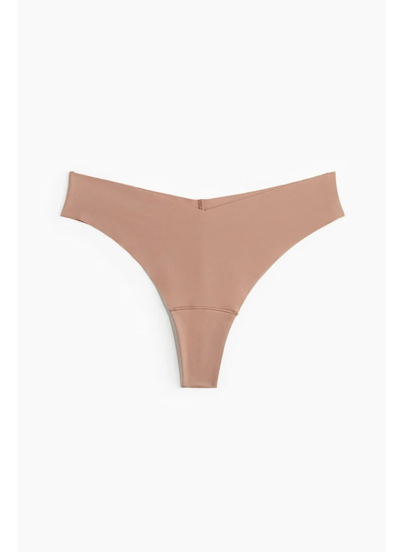 اتش اند ام 3-pack invisible Brazilian briefs