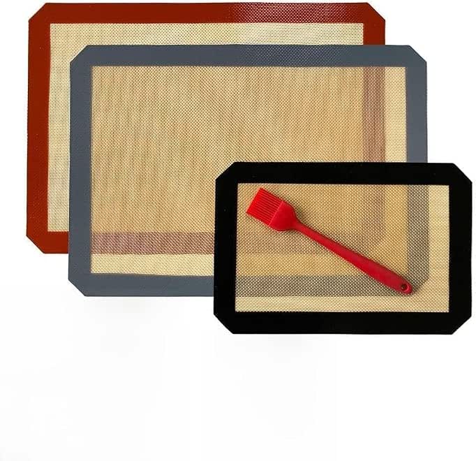 Flexible Heat Resistant Silicone Baking Mat for Dough and Pastry Prep Non-Stick Kitchen Sheet Oven Microwave Dishwasher Friendly 40x30cm