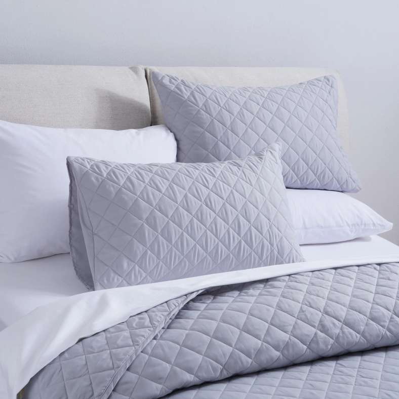 Pan Home طقم أغطية سرير مبطنة من 3 قطع أساسي مقاس 220×240 سم - رمادي - Image 3
