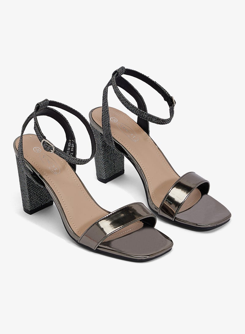 جينجر صندل بكعب معدني - Image 4