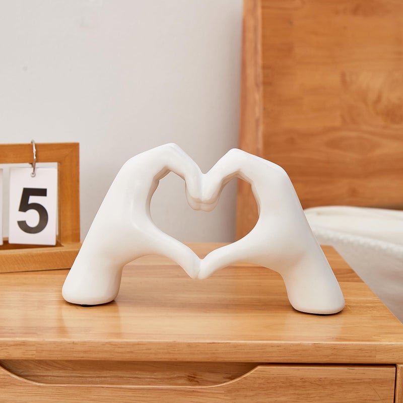 OTARTU Otartu Golden Gound Gesture Decoration Modern Love Love تمثال الإصبع الملخص للفن النحت الزفاف الزفاف (White)  - Image 4