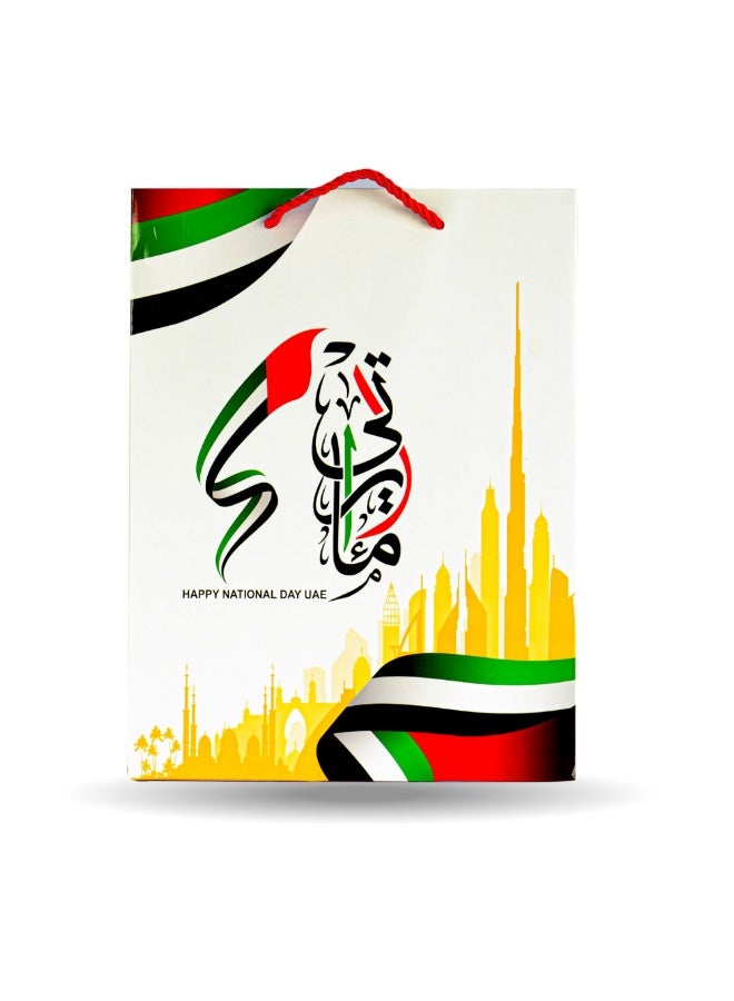 UAE Gift Bags – Pack of 12 Large Paper Bags, 34×25×12 cm, Durable Bags with UAE Flag Design for Gifts, Parties & Events